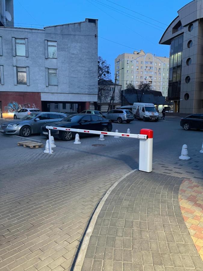 Vip Квартира В Центре Города, Новостойка В Жк Prestige Apаrtments, Ровно Extérieur photo